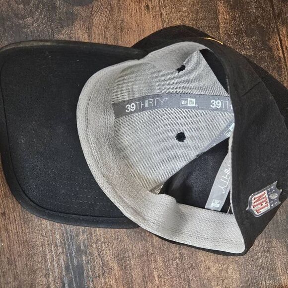 Pittsburgh Steelers New Era Sideline Collection On-Field Fitted Cap 71/2 - Picture 2 of 5